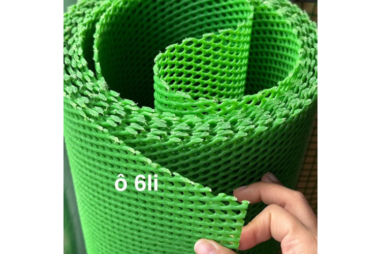 Lưới nhựa khổ 1M dài 1M - Tính theo 1M tới - Màu sắc trắng và xanh phù hợp để trang trí và làm vách ngăn